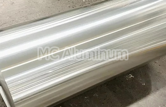 Feuille d'aluminium 1060 pour matière première de bouchon à vis en aluminium