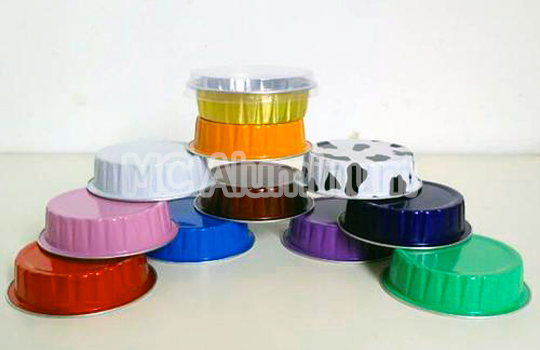 Coated aluminum foil for food containers