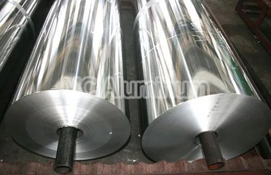 Gulungan kerajang aluminium industri