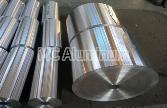 Kerajang aluminium untuk kerajang komposit